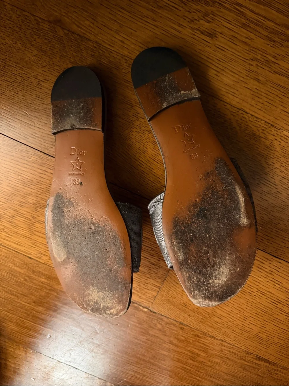 Women's Gray Slide Sandals - Picture 6 of 6